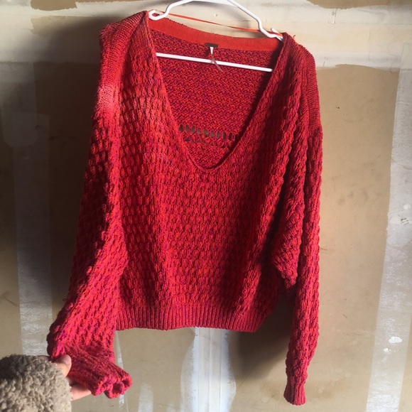 Free People Oversized Cropped Sweater - Picture 3 of 10